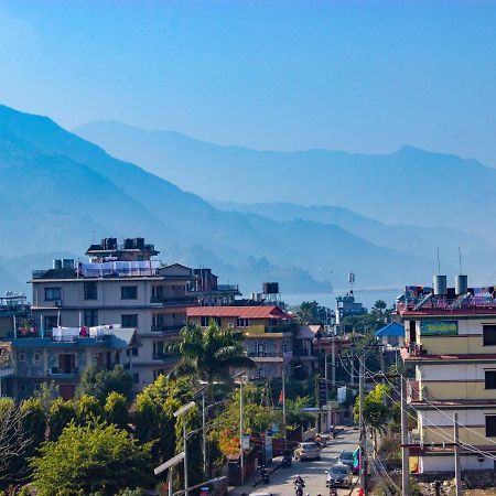 Hotel Silverline Pokhara Exterior photo