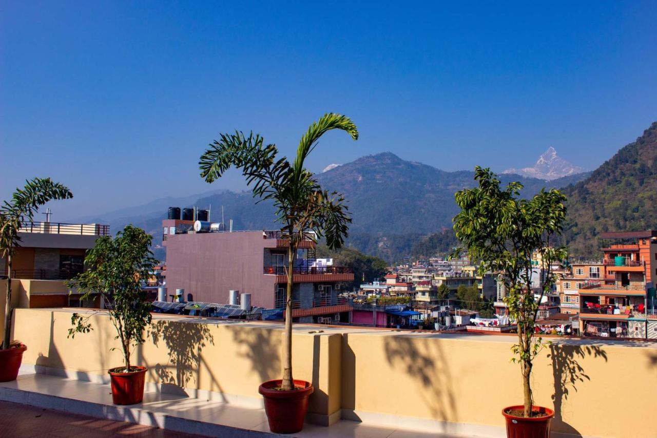 Hotel Silverline Pokhara Exterior photo