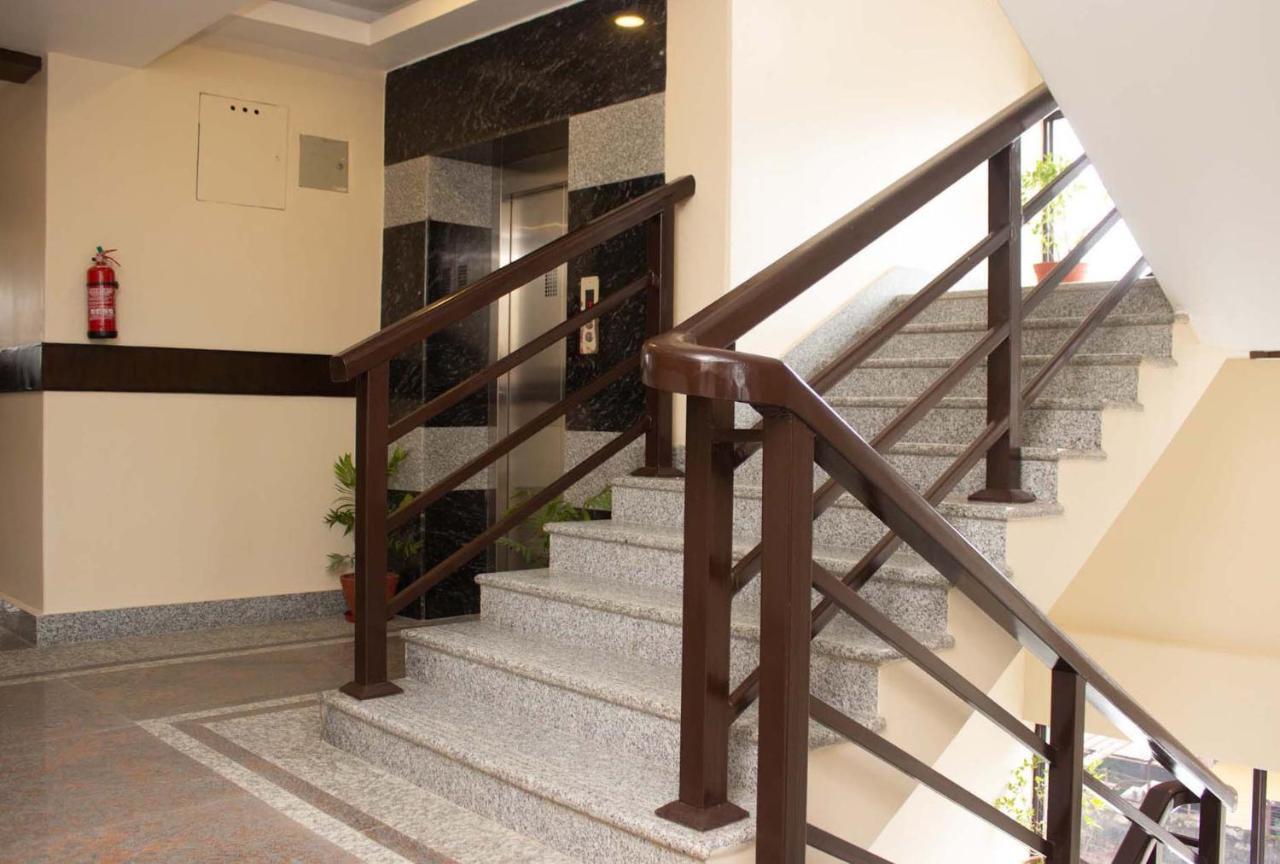 Hotel Silverline Pokhara Exterior photo