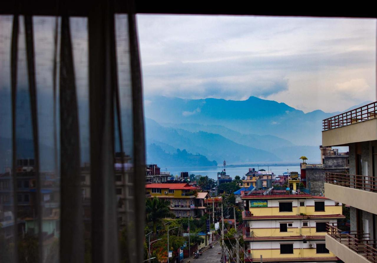 Hotel Silverline Pokhara Exterior photo