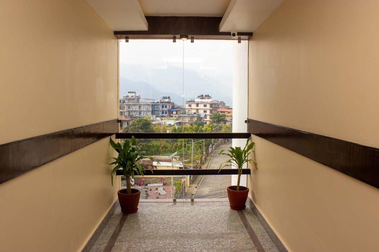 Hotel Silverline Pokhara Exterior photo